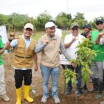 Bupati dan Wabup Hadiri Penanaman 1000 Pohon, Dari Dorebara Untuk Dompu Lestari dan Dompu Maju